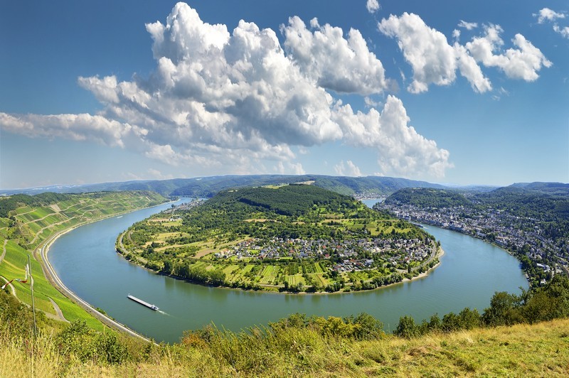 2 FLEUVES : la vallée du Rhin romantique et la magie de la Moselle