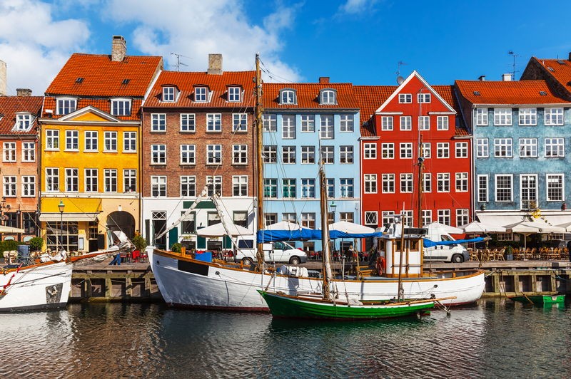 Copenhague Danemark - Warnemunde (Berlin) Allemagne - Gdynia (Gdansk-Danzig) Pologne - Klaipeda Lituanie - Riga Lettonie - Tallin Estonie - Helsinki Finlande - Stockholm Suède - Stockholm Suède