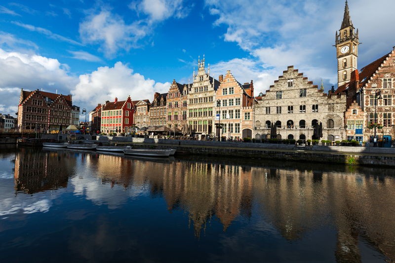 La Belgique et ses canaux, croisière à la rencontre de l'art, du patrimoine et des saveurs (port-port)