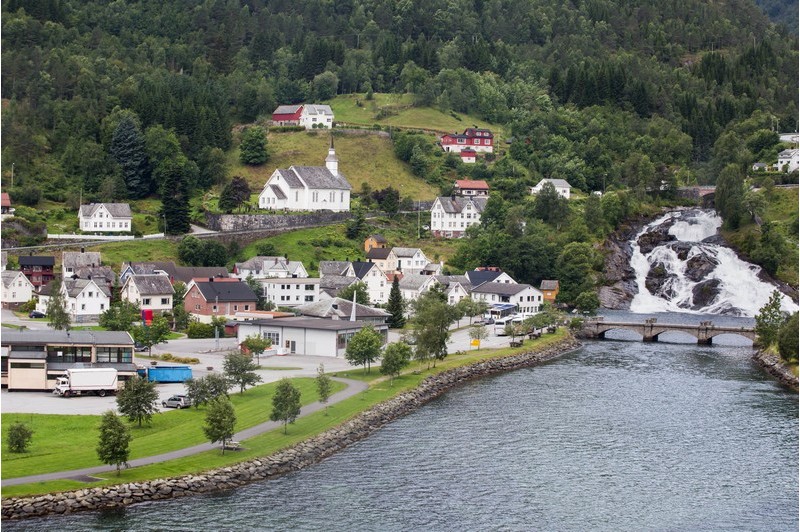Kiel Allemagne - Copenhague Danemark - Hellesylt Norvège - Geiranger Norvège - Alesund Norvège - Flåm Norvège