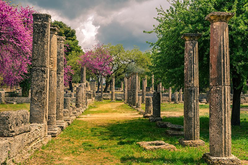 Istanbul Turquie - Corfou Grèce - Bari Italie - Trieste (Venise) Italie - Katakolon (Olympia) Grèce - Le Pirée (Athènes) Grèce - Kusadasi Turquie