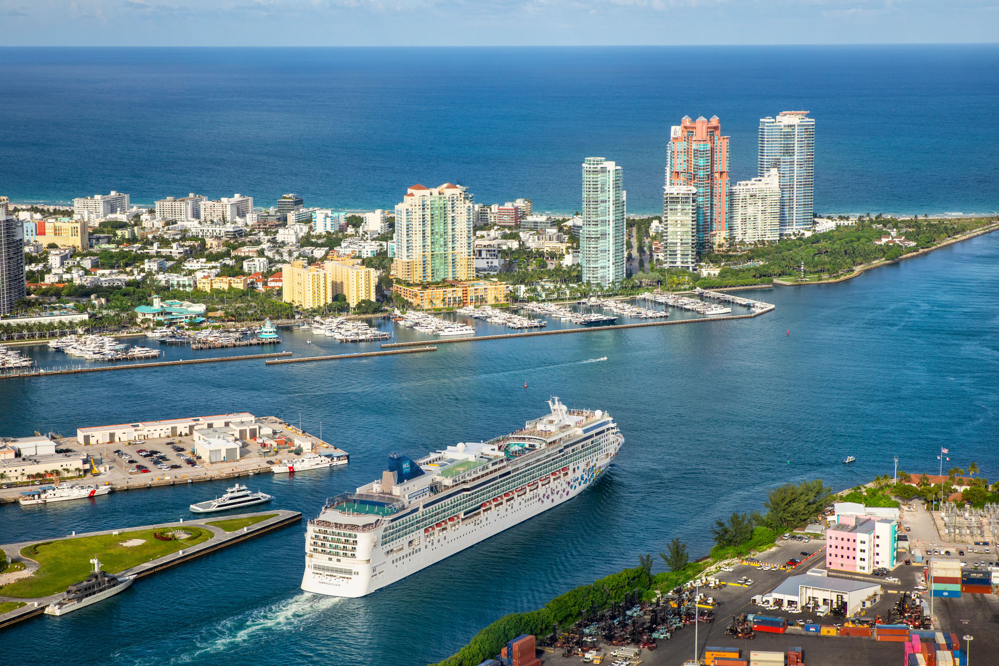 BAHAMAS - SHORT (MIA/MIA)