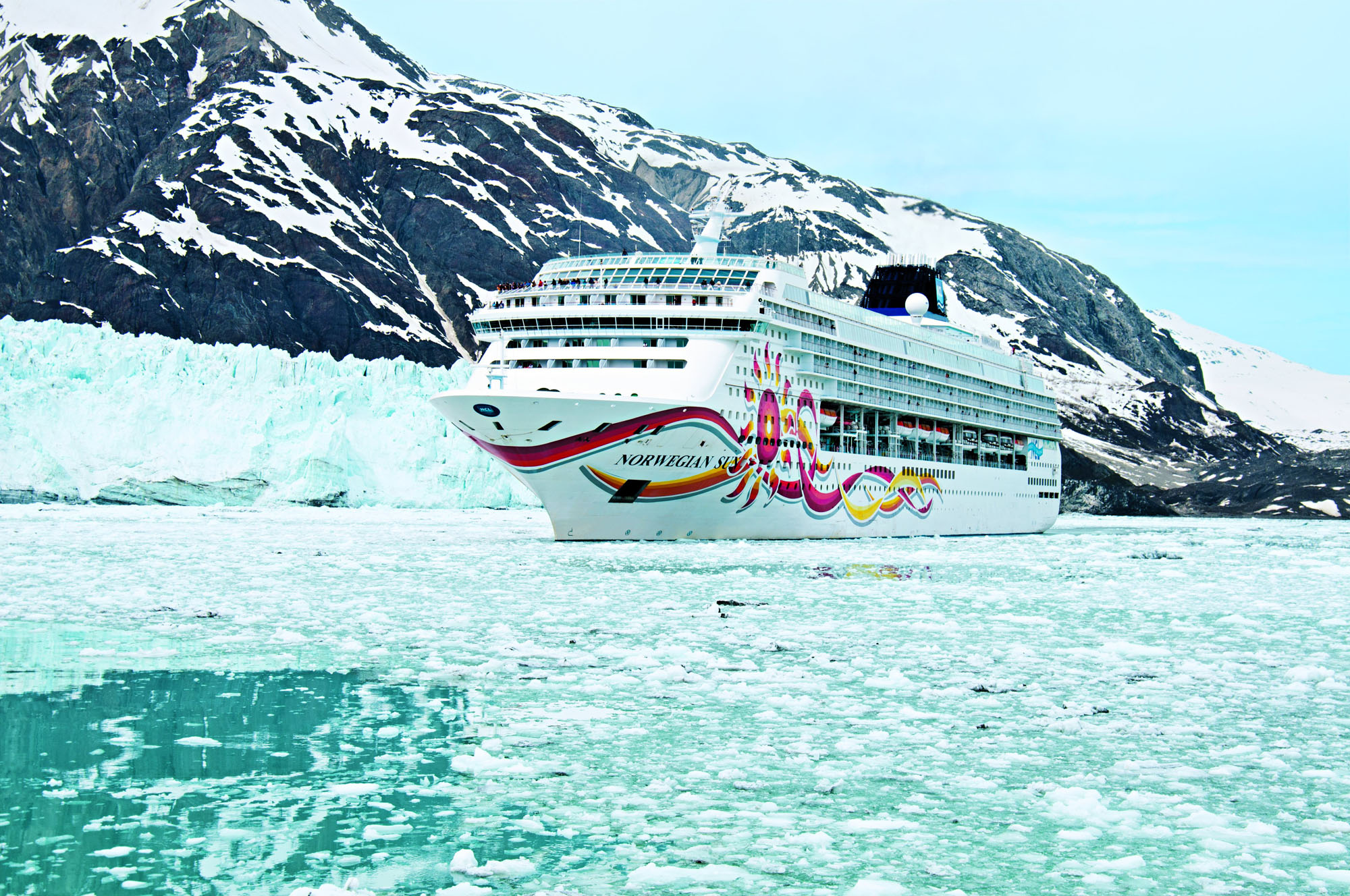 OV 7 NT SOUTHBOUND ALASKA & HUBBARD GLACIER